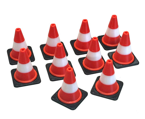 Traffic road cones red - 1:14,