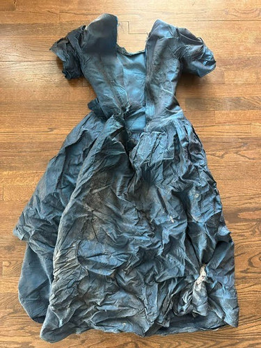1997 titanic screen - screen, worn