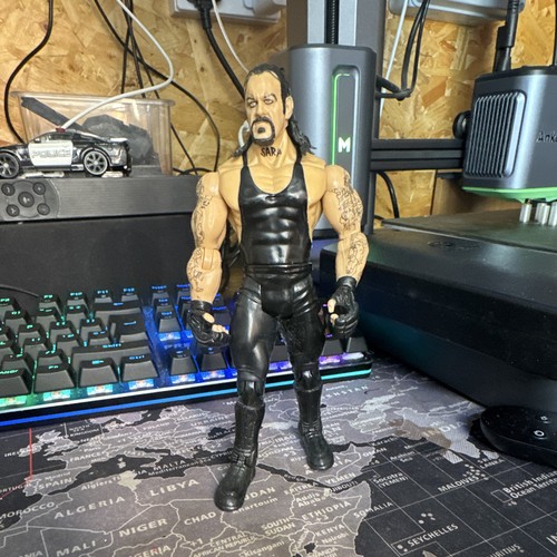 Vintage 2003 wwe action figure - wwe,
