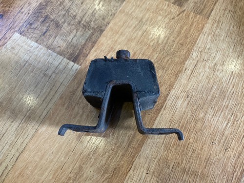 Vauxhall viva engine mount - ha,