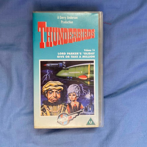 Thunderbirds volume - thunderbirds,