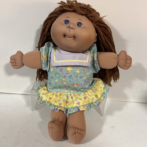 Cabbage patch doll 1990 - cabbage,