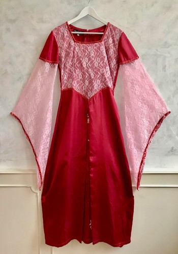 Vintage medieval malefosse - medieval,