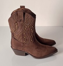 Women's Studded Embroidered