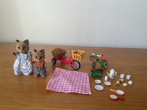 Sylvanian families bikes and - sylvanian,