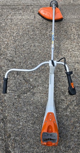 Stihl fsa 135 battery strimmer - stihl,