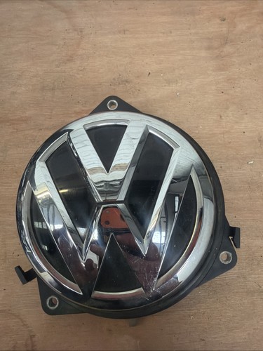 Badge with white - vw, tap