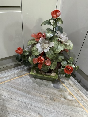 Bonsai tree jade pot hand - bonsai,