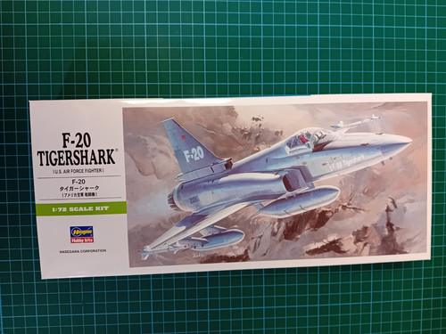 Hasegawa 20 tigershark - 1/72,