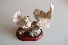 Vintage Resin Two Doves On Branch With Flowers Sculpture Figurine Ornament.