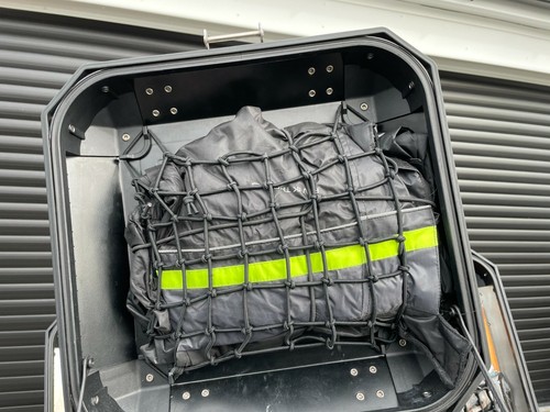 Triumph givi top box luggage - triumph,