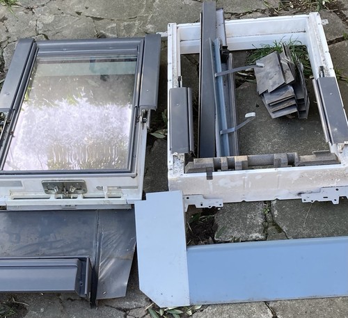 Velux roof window 55cm 78cm - x,