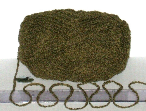 100g balls olive green boucle - 100g,