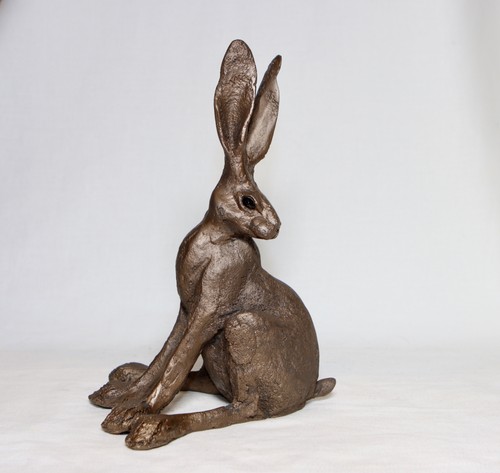 Frith sculpture alert hare - alert,