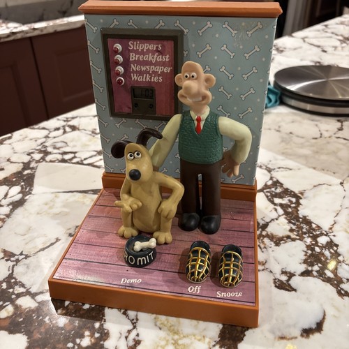Vintage retro wallace gromit - retro,