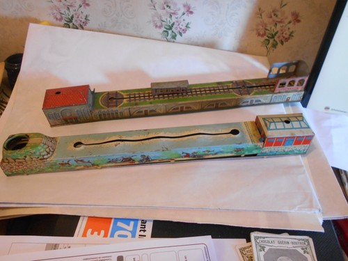 Arnold turn around train and