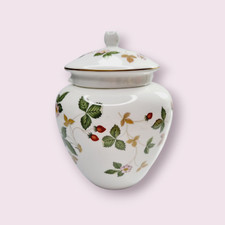 Wedgwood Wild Strawberry Jar