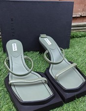 Miista Phyllis Slide High