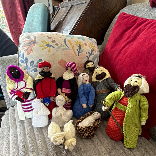 Handmade knitted 12pc - handmade, nativity