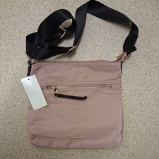 Avon Exclusive Lipsy London