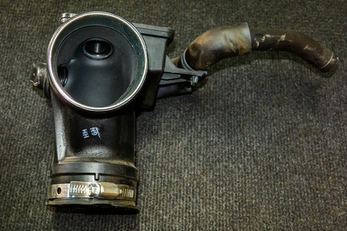Lexus 300h air intake - lexus,