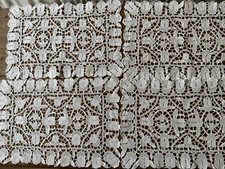 VINTAGE SET OF 4 POINT DE VENISE LACE PLACE MATS TRAY CLOTHS DRESSING TABLE MATS