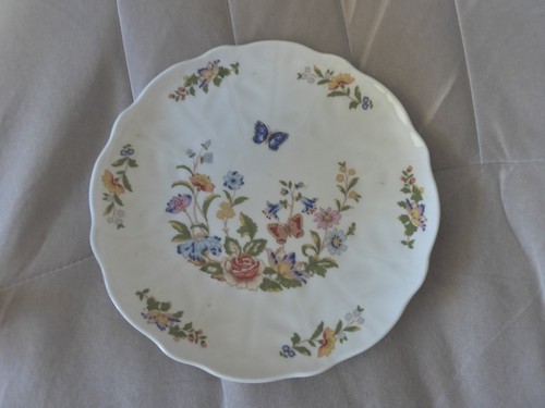 Collectors aynsley cottage - aynsley,