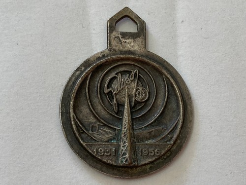 Advertising medal jealous - advertising,