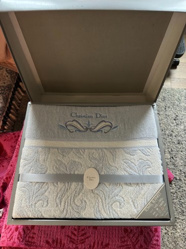 Christian dior vintage towel - christian,
