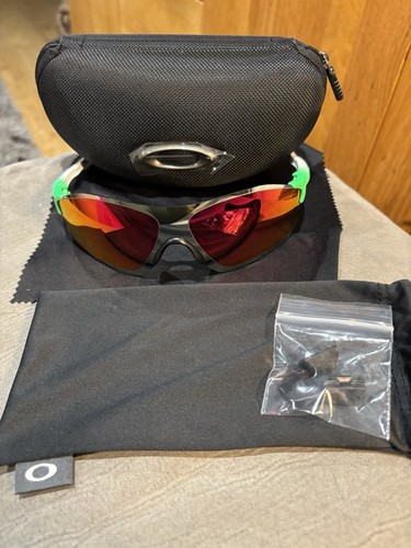 Oakley unisex sunglasses with - sunglasses,