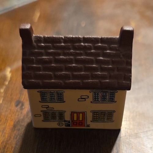 Wade england ceramic - wade, miniature