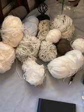 mixed lots of wool and yarn 910g In Total