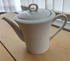 Maxwell & Williams White