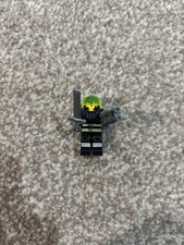 LEGO Blacktron II Astronaut Minifigure - 1991–1993 Classic Space Neon Visor