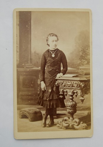 Cdv victorian girl - of,