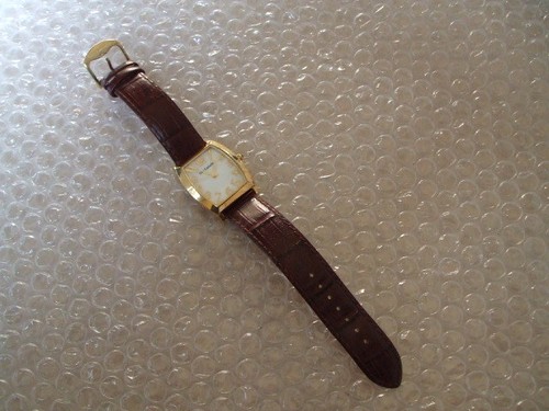 Guy laroche tonneau - laroche,