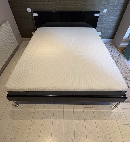 Hulsta high gloss - high,