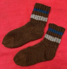 Hand Knitted Woolen Blend Unisex Socks. Size 6.