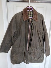 Barbour Border Green C42 / 107