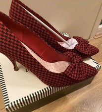 Lindy Bop Red tartan dog tooth