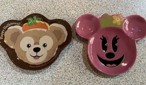 Disney two small plates new - disney,
