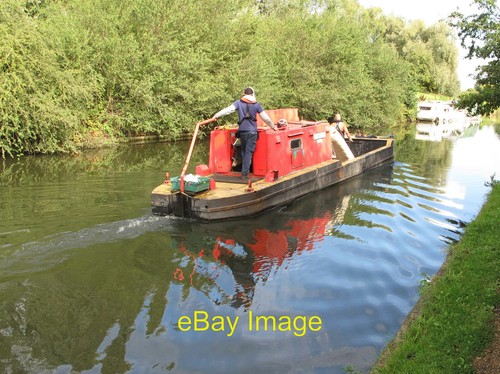 Photo 6x4 limehouse work - limehouse,,