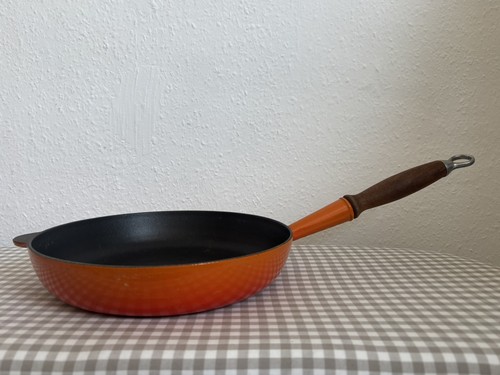 Vintage cousances volcanic - vintage,