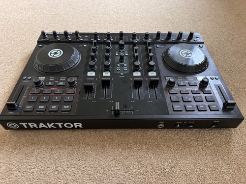 Native instruments traktor - instruments,