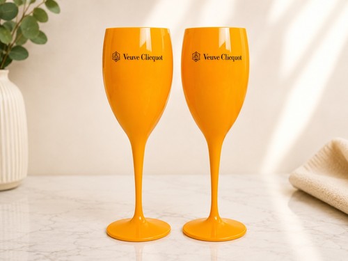 Veuve clicquot acrylic - 2x,