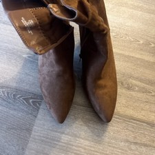 ladies tan ankle boots size 7