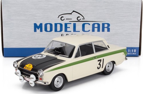 Model car group - 1:18, mcg18436