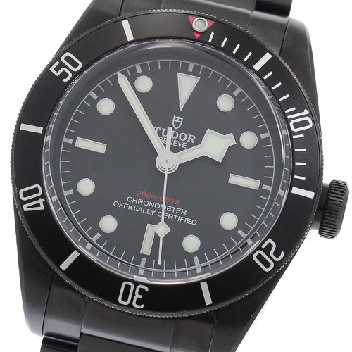 Tudor heritage black - tudor, bay
