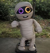 2.7 FT ANIMATED DANCING MUMMY