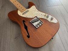2011 Squier by Fender Classic